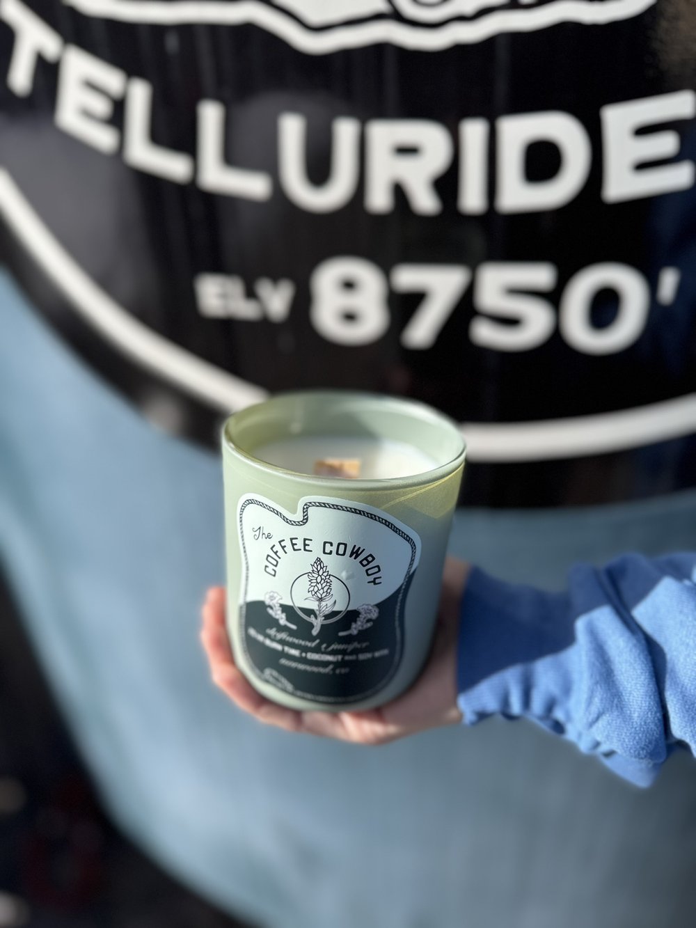 Coffee Cowboy x Mesa Rose Farms Candle: Driftwood & Juniper
